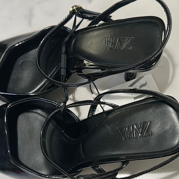 Zara Black Patent Leather Stiletto Heels - Picture 3 of 8